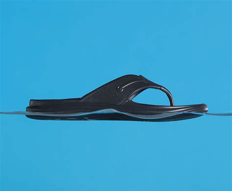 Women S Windward Float Flip Flop Black Sperry Shoes