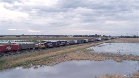 Pm Sp Pacific National Container Freight Trains Cross