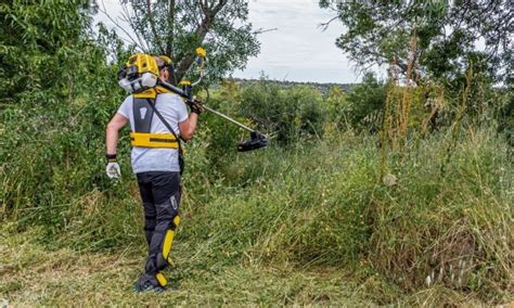 Garland Principales Diferencias Entre Un Motocultor Y Una Motoazada