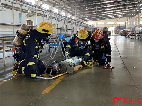 漳浦组织开展大跨度大空间厂房灭火救援实战演练