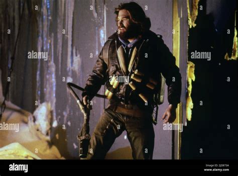 KURT RUSSELL, THE THING, 1982 Stock Photo - Alamy