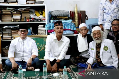 Ganjar Pranowo Silaturahmi Ke Ulama Banten Abuya Muhtadi ANTARA News