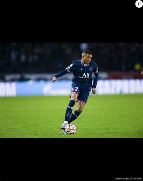 Kylian Mbappé menacé de mort sa fresque à Bondy vandalisée une