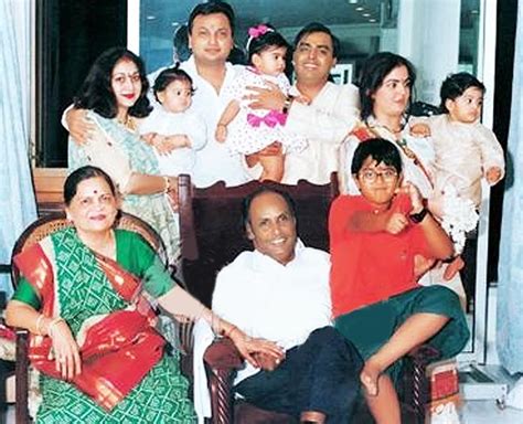 Unseen Childhood Pictures Of Isha Ambani, Akash Ambani And Anant Ambani ...