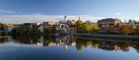 Most Picturesque Small Towns In New Hampshire Christmas Farm Inn And Spa