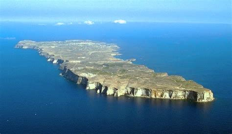 GeoGarage blog: Lampedusa, the Italian Island thousands are dying to reach