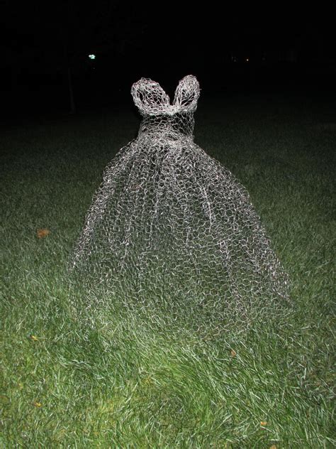 Chicken Wire Ghost For Halloween By Jeanne Norman Sarna Chicken Wire