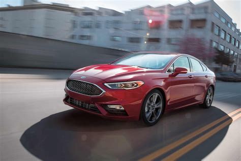 2018 Ford Fusion Energi SE Price Release Date Specs