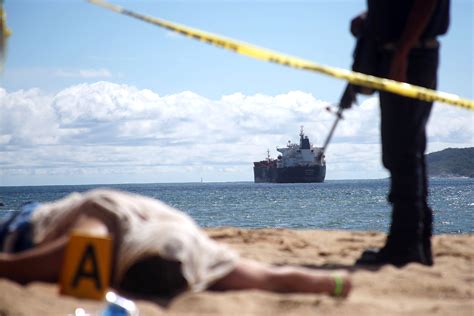 Muere ahogado un turista del Estado de México en la playa El Morro El