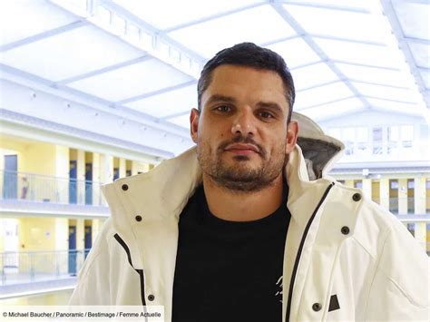 Florent Manaudou dévoile le visage de sa nouvelle compagne Lola