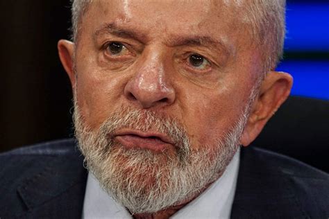 Lula tem hemorragia no cérebro e faz cirurgia de emergência veja qual