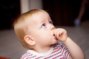 La Succion Du Pouce Chez L Enfant Et Ses Risques Orthodontiques