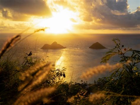 Waikiki Sunset & Sunrise Hikes: Best Trails for Spectacular Skies ...