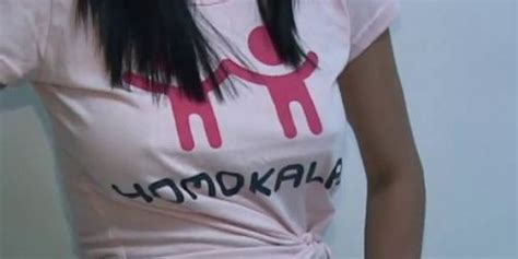 Glasses Wearing Amateur Babe Modeling Nude Sophie From True Amateur