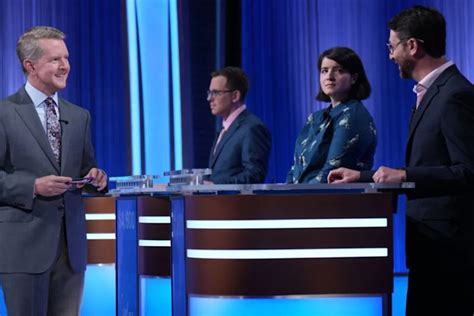 ‘Jeopardy!’ returns for Season 42 tonight — Here’s how to stream new ...