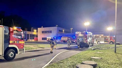 Brand in der JVA Werl Feuerwehr mit 70 Einsatzkräften vor Ort