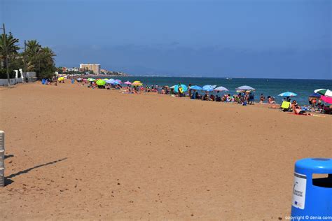 Playa De Les Marines Dénia Dé