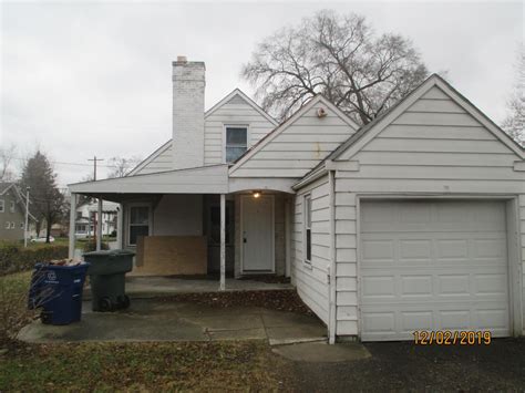 457 Chancery Way, Columbus, OH 43219 - See Est. Value, Schools & More