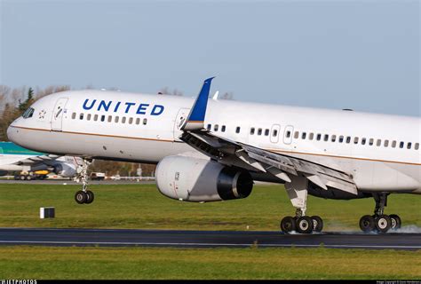 N29129 Boeing 757 224 United Airlines Dave Henderson Jetphotos