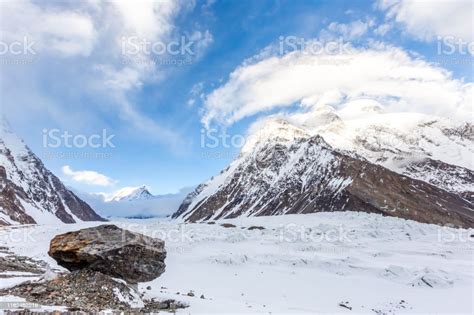 Puncak Gunung K2 Gunung Tertinggi Kedua Di Dunia K2 Trek Pakistan Asia ...