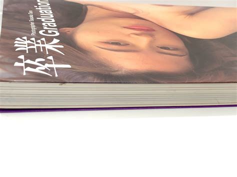 Yahoo オークション 帯付き 写真集 卒業 Graduation NUDE 現役大学生