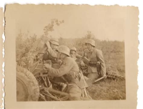 FOTO 2X WEHRMACHT Technik 3 7 Cm Pak 36 In Stellung Ostfront EUR 4 50