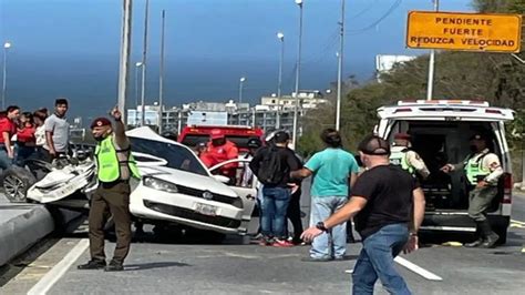 Accidente En La Autopista Caracas La Guaira Dejó Dos Muertos Y Dos Heridos