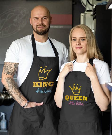 Couple Aprons With Prints Best Ts Ideas For Couples