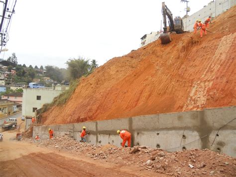 SEMOBI DER conclui obras de contenção e libera trecho da rodovia ES