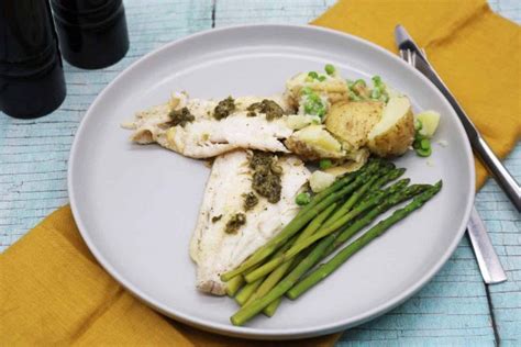 Zesty Haddock With Crushed Potatoes And Peas Felly Bull