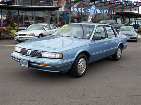 1993 Oldsmobile Cutlass Ciera Information And Photos MOMENTcar