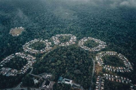 Kuala Kencana Kota Masa Depan Di Tengah Hutan Papua