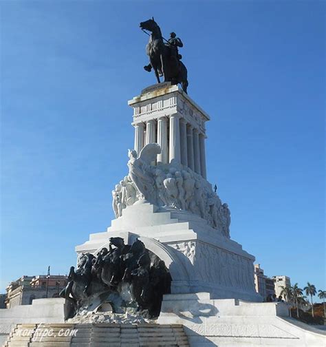 Monumentos Estatuas Y Esculturas En La Habana Vieja Cuba