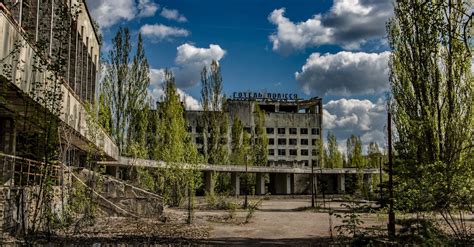 Abandoned Buildings in Chernobyl · Free Stock Photo