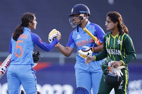 Indw Vs Pakw Women S T World Cup In Photos Jemimah Rodrigues Richa