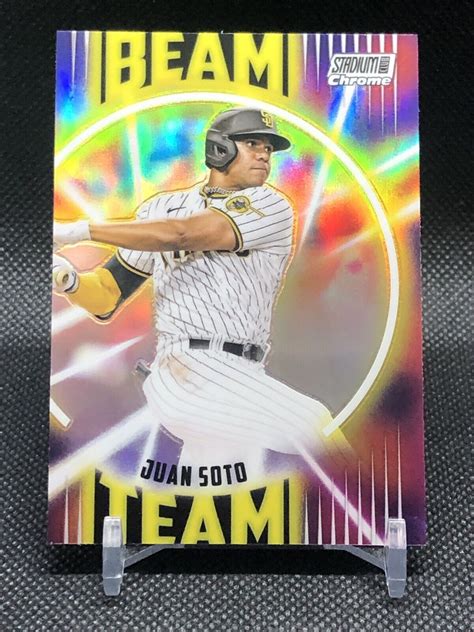 2022 Topps Stadium Club Chrome Juan Soto Beam Team Insert BT 4