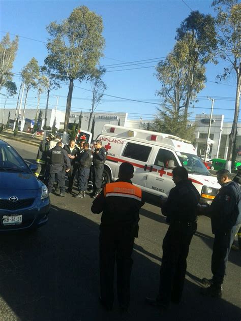 Accidente En Carretera Lago De Guadalupe En La Colonia Villas De La