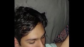 Perra Latina Chupa Pene Por Primera Vez XNXX