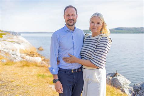 Kronprins Haakon Var I Tvil Om Han Ville Bli Konge Document