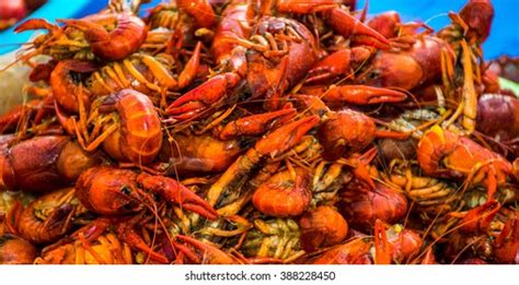 956 Crawfish boil pot Images, Stock Photos & Vectors | Shutterstock