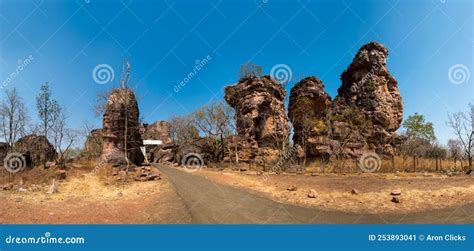 Bhimbetka Cueva Refugios Rocosos Accidentales De Bhimbetka Foto