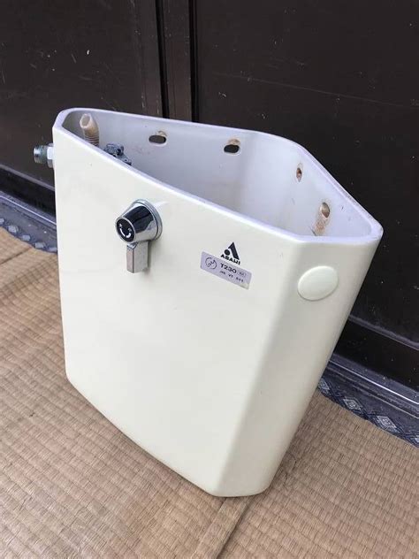 【中古】アサヒ衛陶(ASAHI) 洋式トイレ便器・三角タンク(隅付タンク)のみ☆「T-230(KH)」☆黄緑色☆直接引き取り可の落札情報詳細 ...