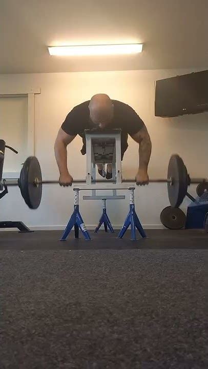 W5d2 Deadlifts 210 Benchrow 103 Kg Youtube