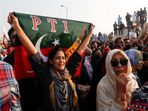 Imran Khan S Party Vows To Hold Record Breaking Rally In Islamabad