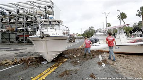 Hurricane Hermine leaves Florida coastal damage | DW Learn German