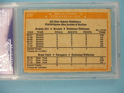 1972 73 O PEE CHEE NHL HOCKEY CARD 227 BRAD PARK BOBBY ORR AS PSA 8 NM