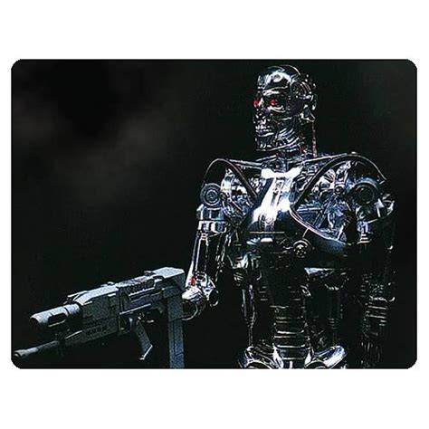 Terminator 2 T-800 Endoskeleton 1:9 Scale Model Kit - Diamond Select ...