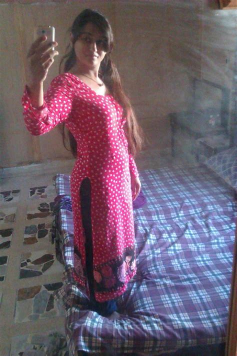 Indianpakibabes Gorgeous Pakistani Hot Babe Selfie Part ¾ Tumblr Pics