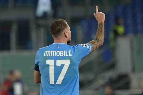 Lazio Feyenoord Volte Immobile Donne Sul Web