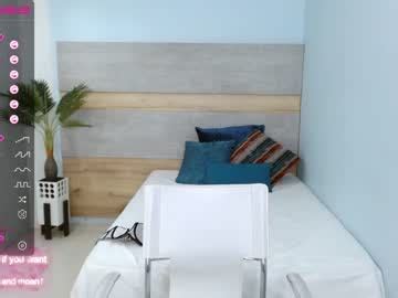 Sophia Hadid Chaturbate Dildo Free